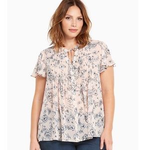 Torrid FLORAL PRINT PLEATED CHIFFON TIE FRONT TOP